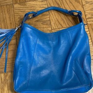 Vibrant Blue Leather Shoulder Bag with Tassel Accent